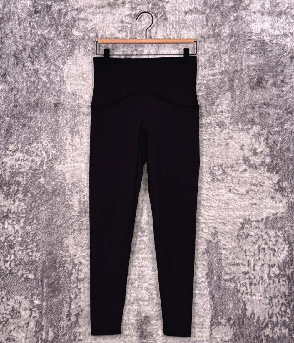 Spanx Leggings Medium Womens Booty Boost High Rise Cropped Black